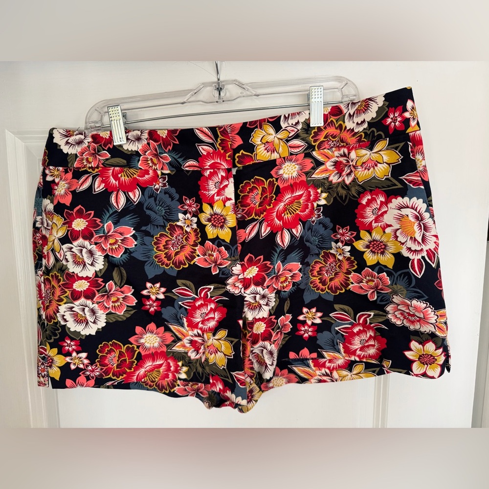 LOFT Black Floral Women's Shorts with Red, Blue, and Yellow Blooms